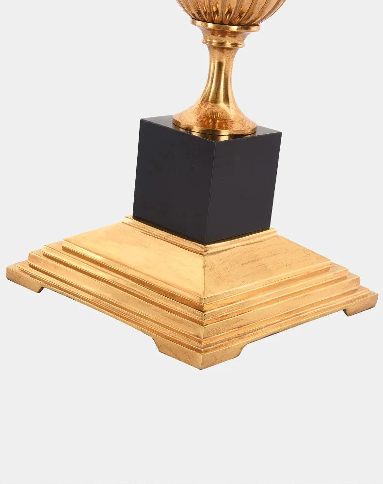 Luxe Flora – Luxury Brass Table Lamp | Elegant European-Style Brass Lighting
